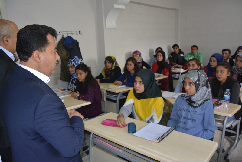 Siverek Belediyesi öğrencileri sınavlara hazırlıyor
